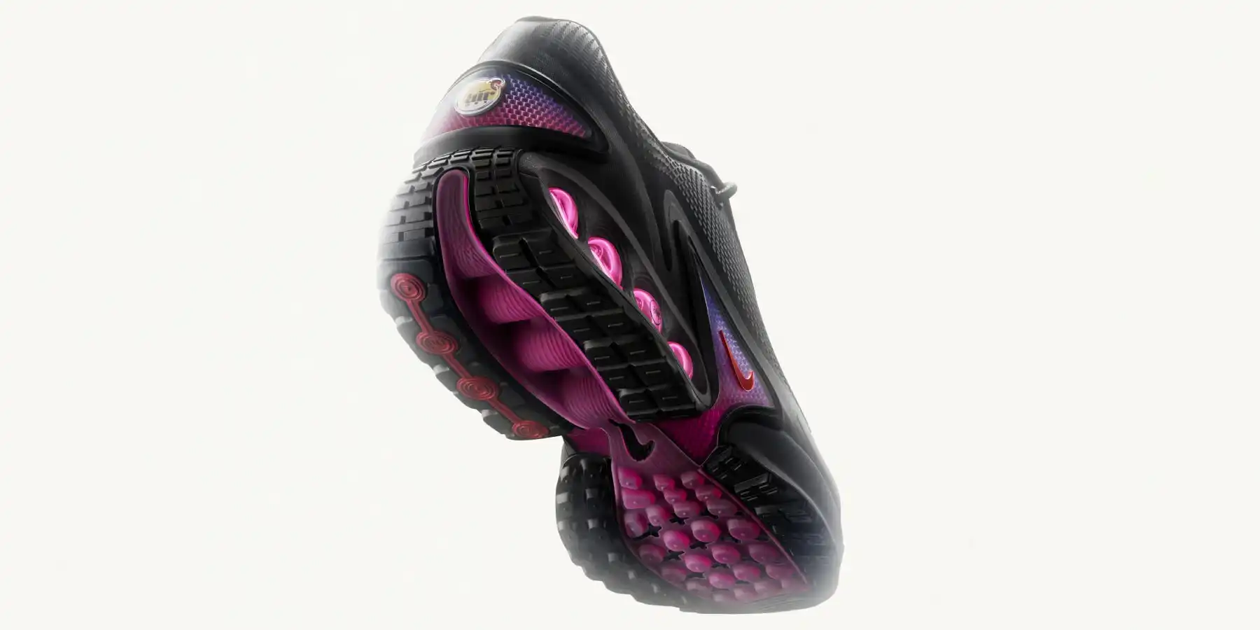 inside NIKE’s air technology revolution, from pressurized tubes i.webp